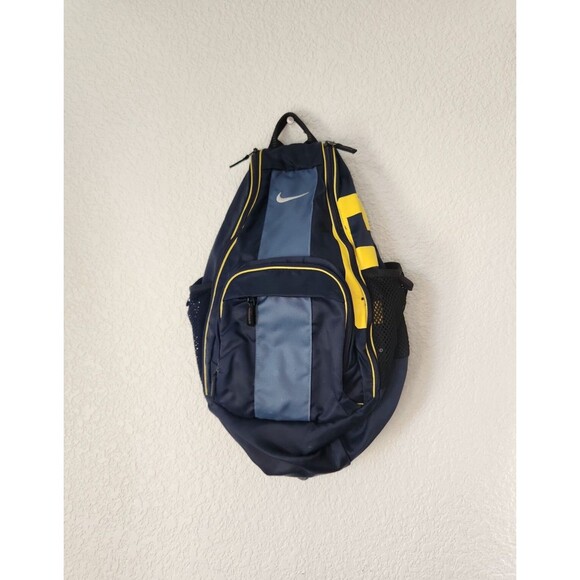 Nike Air Varsity Mono 2 (21 liter Backpack Bag) 2004 Used Has Some Peeling See